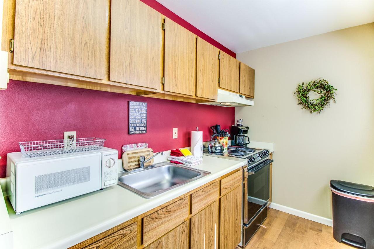 Powder Village Condo F8 Bend Bagian luar foto